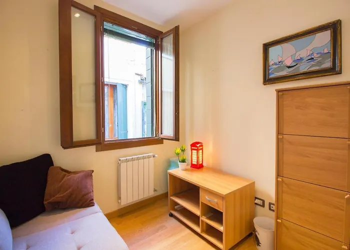 Ca' Lunetta - 5' From St. Square *